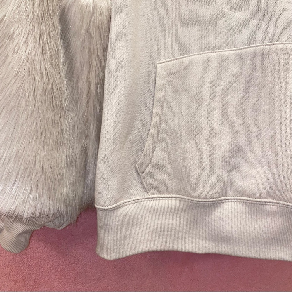 Express White Faux Fur Trim Sleeves Hoodie Sweatshirt Small Furry Christmas Gift - Picture 8 of 15